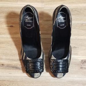 Roger Vivier Satin Heels Pumps.